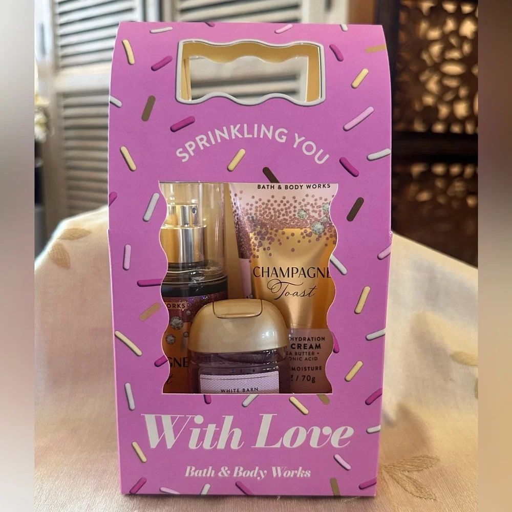 Bath & Body Works Champagne Toast Birthday Gift Set